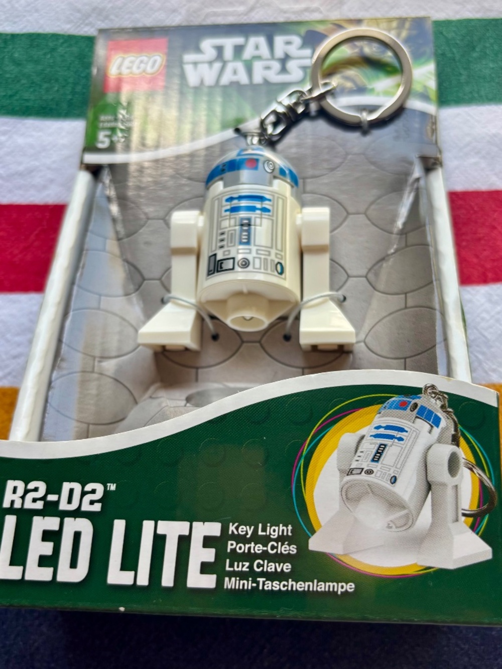 LEGO STAR WARS Episode 4/5/6/ "LED Key Light R2-D2 Key Chain" IQLGL-KE21 - Picture 2 of 4